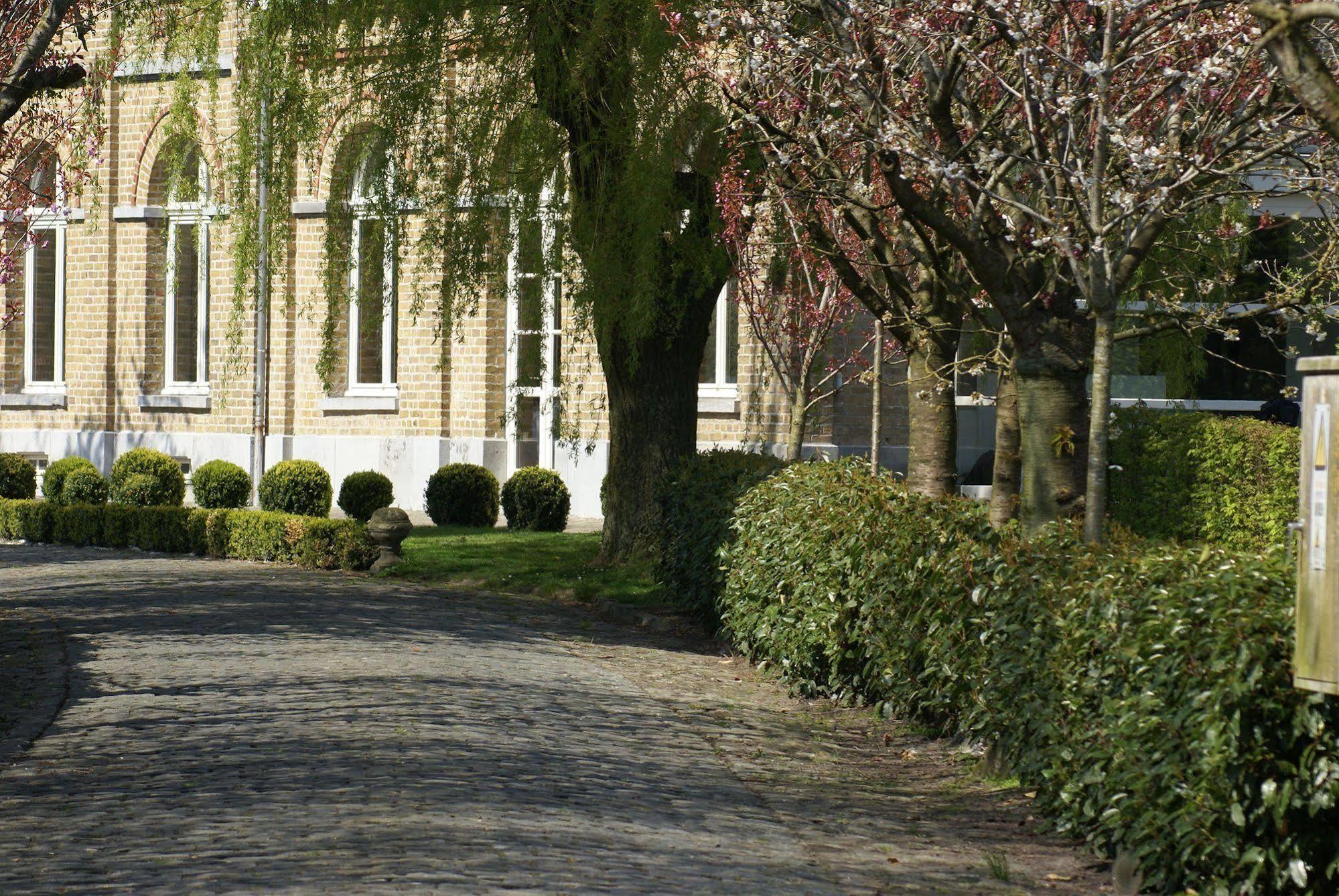 B&B Spoor62 Gistel Exterior foto